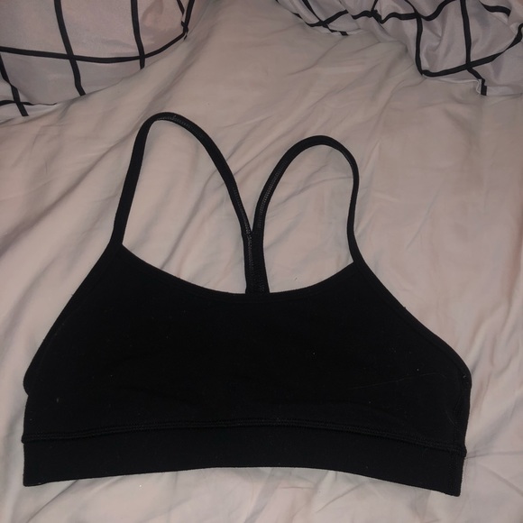 Black Lululemon Size 4 Flow Y Bra IV - Picture 4 of 4